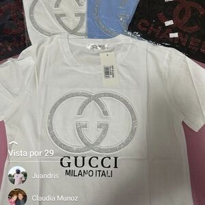 Gucci White Short Sleeve Tee with Silver Logo